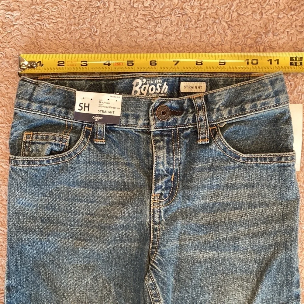 🌸NWT OSHKOSH B’GOSH Boys Denim Jeans - size 5Husky